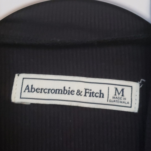 (NWOT) A&F black mock neck bell sleeves - Picture 5 of 5